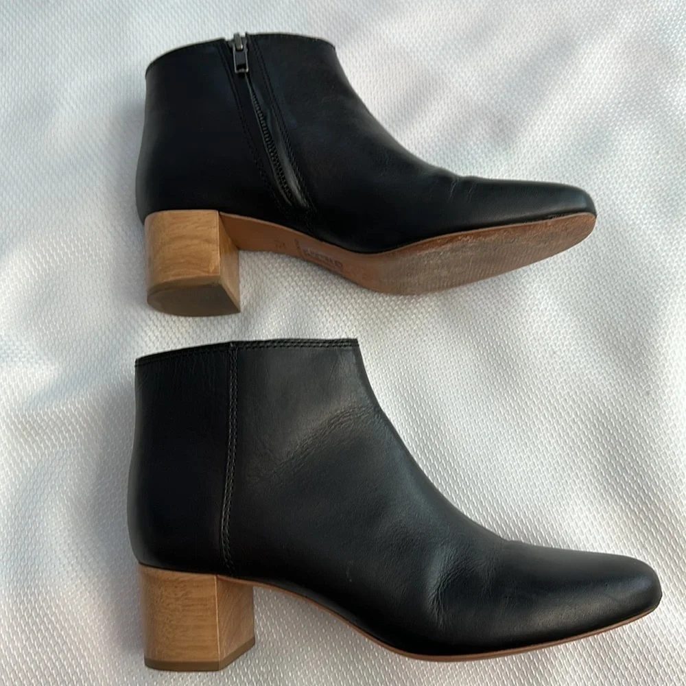 Madewell black leather booties boots - Picture 3 of 10